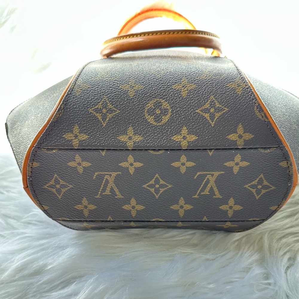Louis Vuitton Ellipse PM - Picture 9 of 9